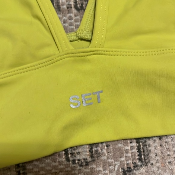 Set Active XS - Picture 2 of 3